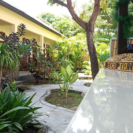Gili T Heaven Hotel Gili Trawangan Exterior photo