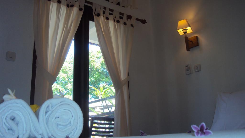 Gili T Heaven Hotel Gili Trawangan Exterior photo