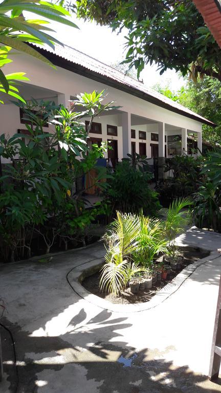 Gili T Heaven Hotel Gili Trawangan Exterior photo